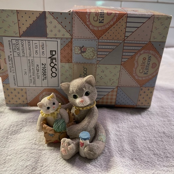 Calico Kittens Enesco “I’m Sending You A Bag Full Of Love” W/Box 1996 #2… - Picture 1 of 4